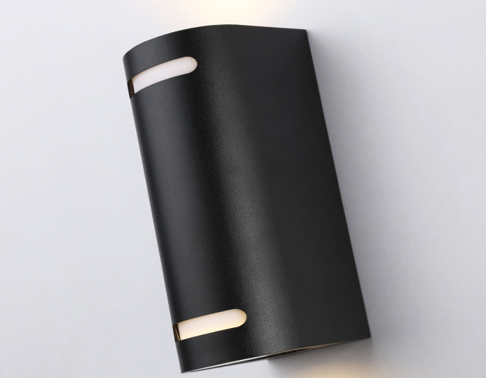 Уличный настенный архитектурный светильник Ambrella light ST3744