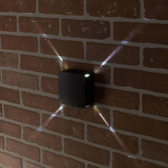 Уличный настенный светильник Citilux CLU0006X