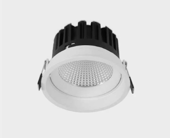 Светильник встраиваемый влагозащищенный ITALLINE IT02-029 white 3000K