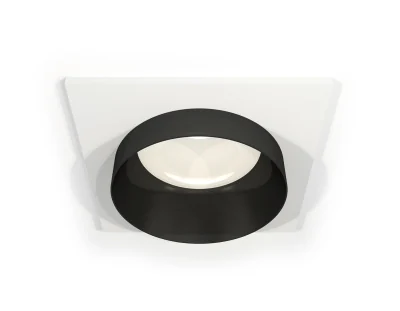 Комплект встраиваемого светильника Ambrella light XC6520021