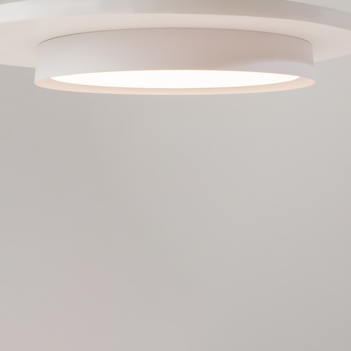 Накладной светильник Maytoni Incognito MOD426CL-L32WK