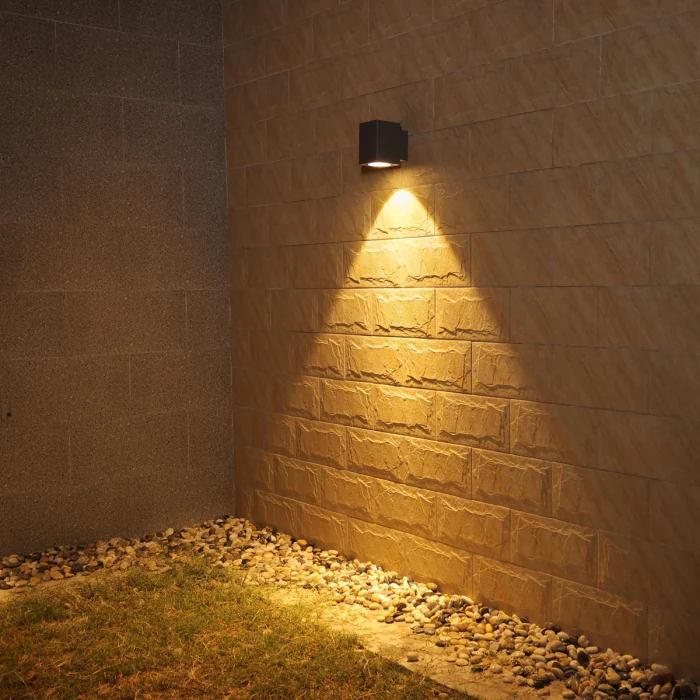 Настенный фонарь Natural Concepts Dwell NC-803481-DG