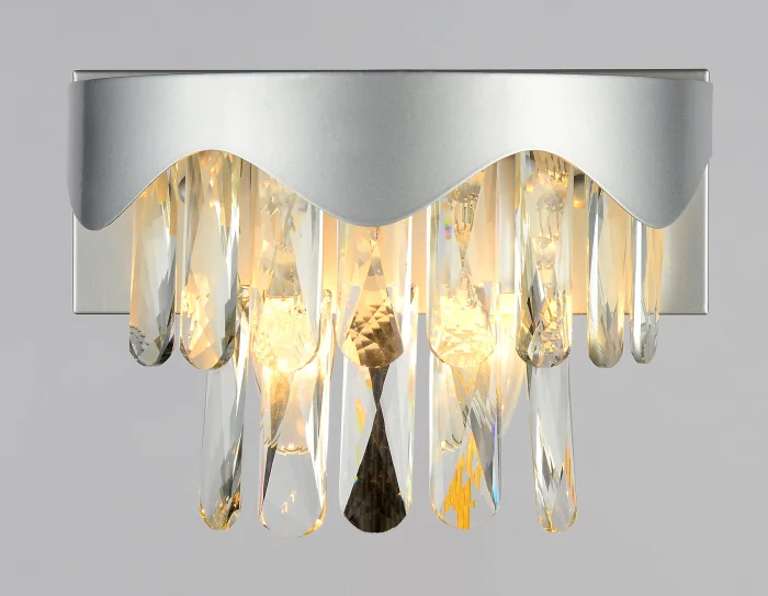 Настенный светильник с выключателем и хрусталем Ambrella light TR5090