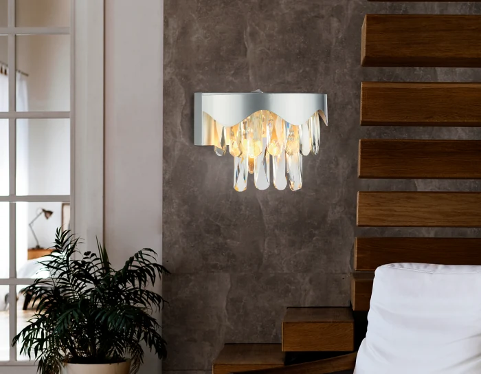 Настенный светильник с выключателем и хрусталем Ambrella light TR5090