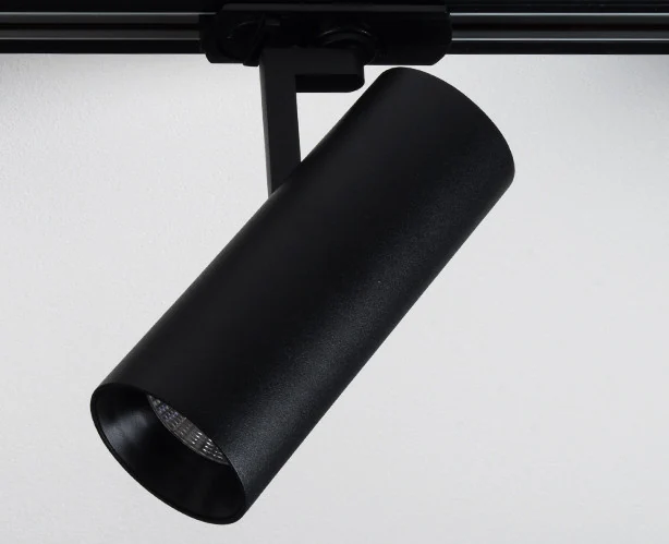 Светильник на шине ITALLINE TR 3007 black 4000K