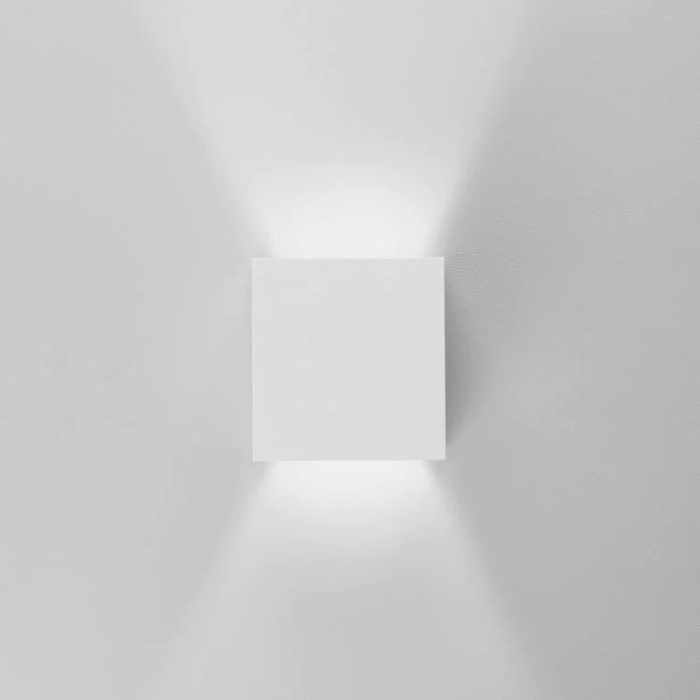 Настенный светильник Leds C4 PRIME