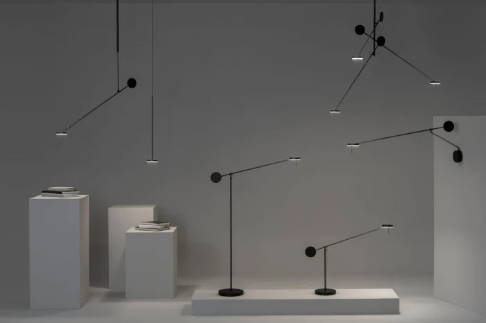 Люстра на штанге Leds C4 INVISIBLE Triple