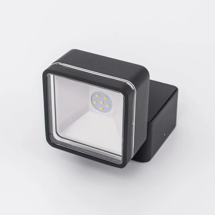 Уличный настенный светильник Citilux Garda CLU0008K