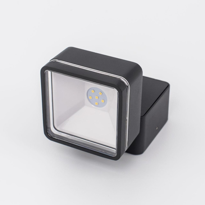 Уличный настенный светильник Citilux Garda CLU0008K