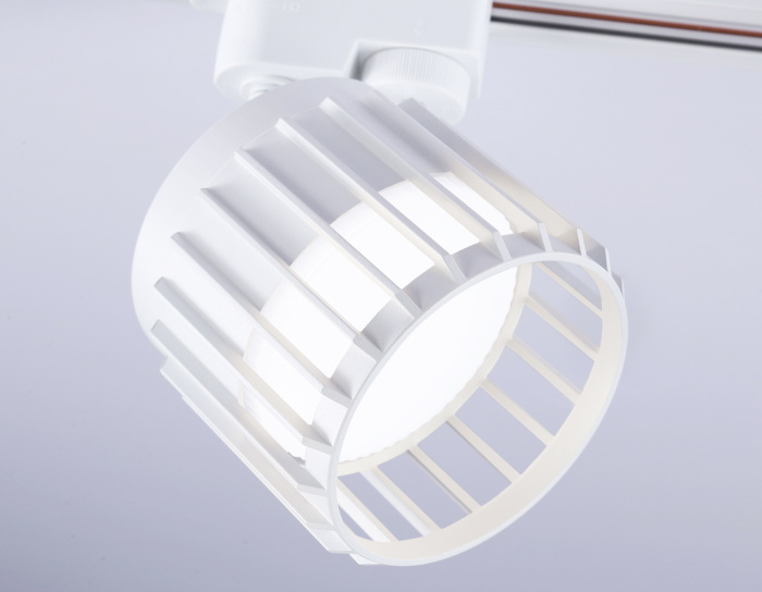 Трековый однофазный светильник со сменной лампой Ambrella light GL5348