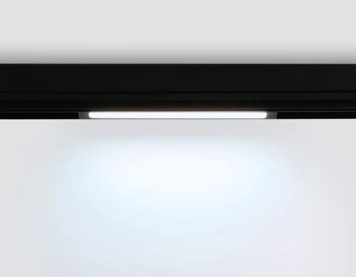 Управляемый светодиодный светильник для шинопровода Magnetic 220V диммируемый 3000-6400K Ambrella light GL1262