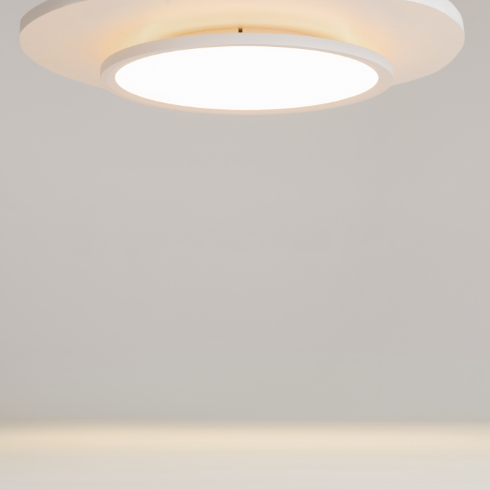 Накладной светильник Maytoni Incognito MOD426CL-L43WK1