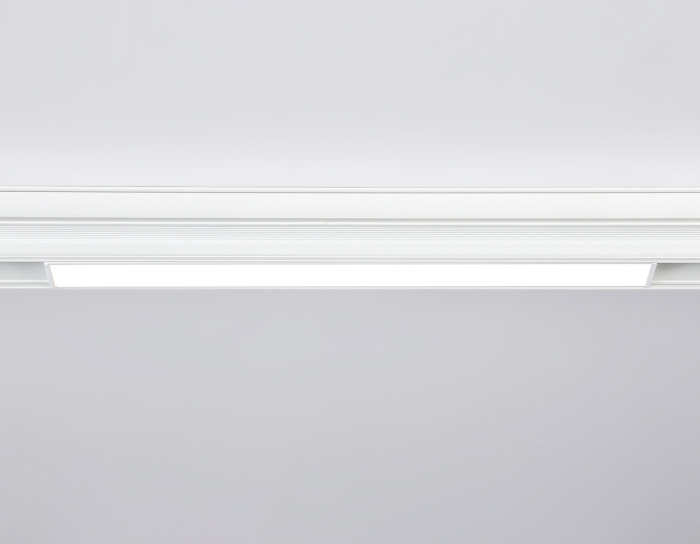 Светильник светодиодный трековый для шинопровода Magnetic Ambrella light GL4001