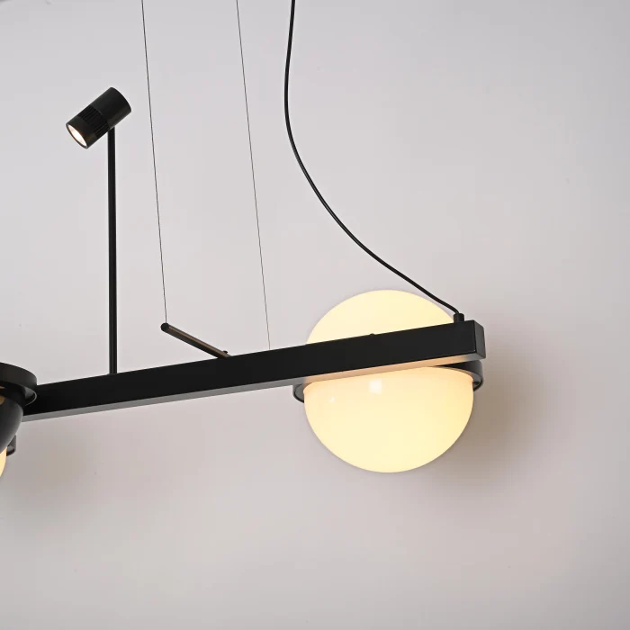 Реечный подвесной светильник PALMA Wall lamp 3 шара + 1 вазон горизонтальная ImperiumLoft