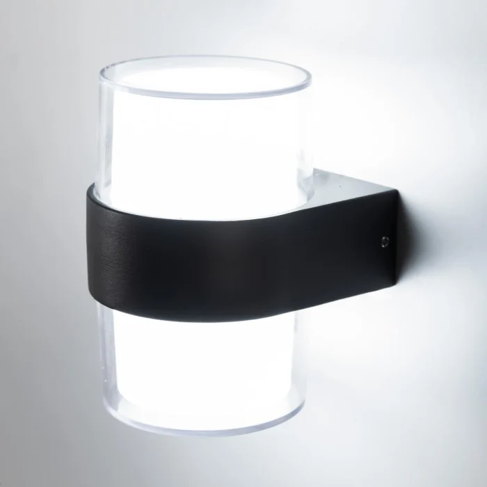 Уличный настенный светильник Citilux Garda CLU0009R