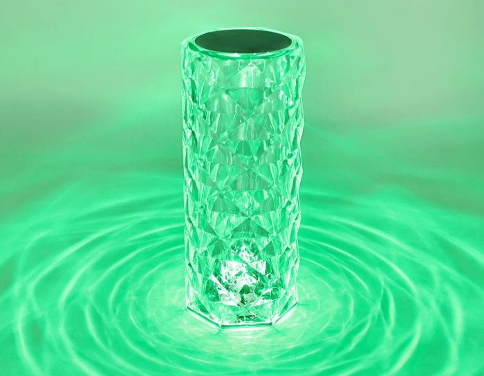 Настольная светодиодная лампа с сенсорным выключателем и пультом Ambrella light DE8021