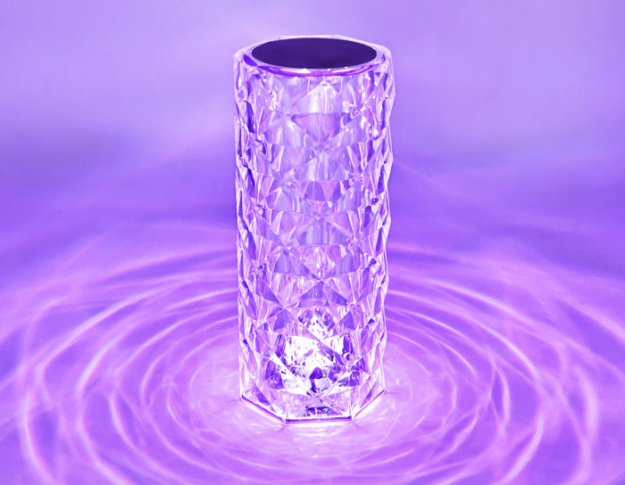 Настольная светодиодная лампа с сенсорным выключателем и пультом Ambrella light DE8021