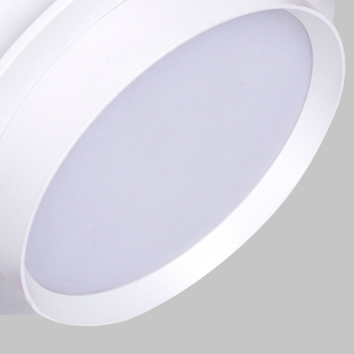 Встраиваемый светильник Favourite 4537-1C