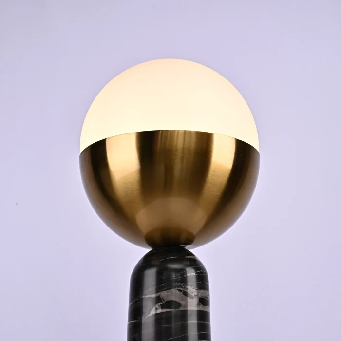 Настольная лампа Marble Globe Black ImperiumLoft