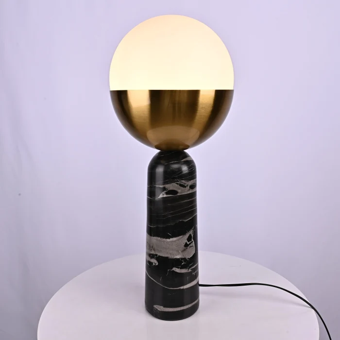 Настольная лампа Marble Globe Black ImperiumLoft