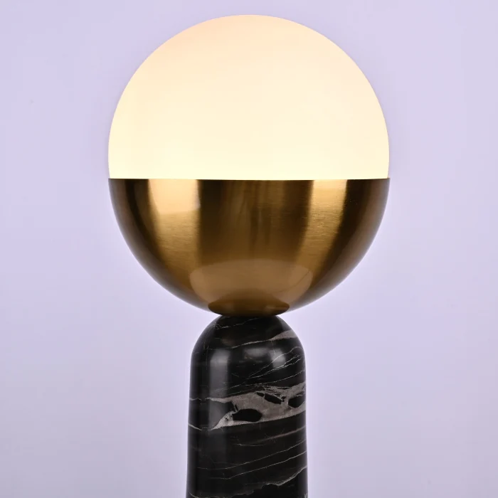 Настольная лампа Marble Globe Black ImperiumLoft