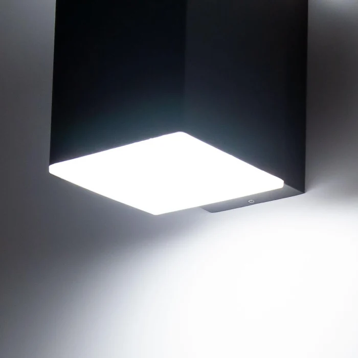 Уличный настенный светильник Citilux Garda CLU0002