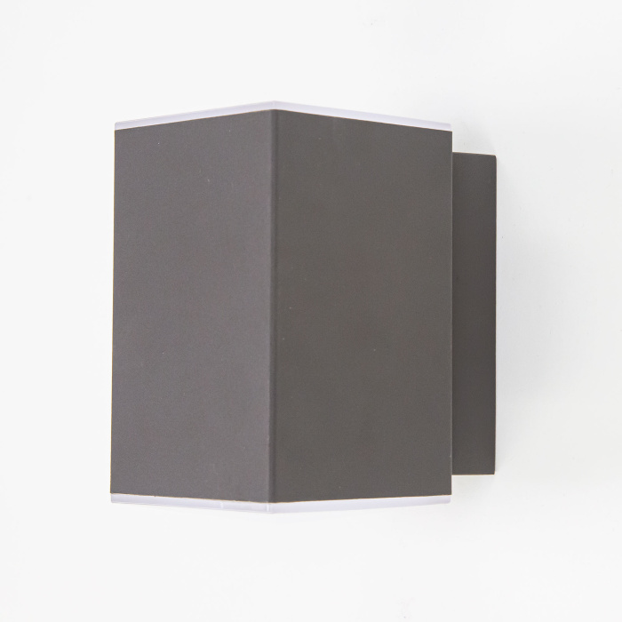 Уличный настенный светильник Citilux CLU0002