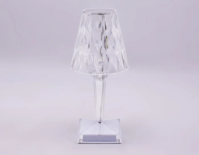 Настольная светодиодная лампа с сенсорным выключателем и встроенной аккумуляторной батареей Ambrella light DE8055