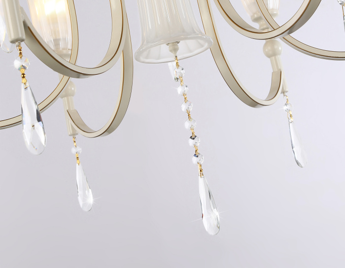 Подвесная люстра с хрусталем Ambrella light TR3248