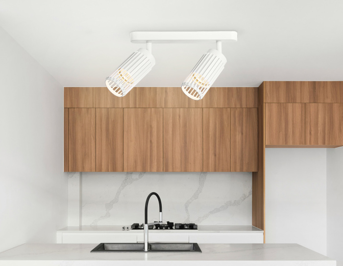 Настенно-потолочный поворотный спот со сменной лампой GU10 Ambrella light TN51682