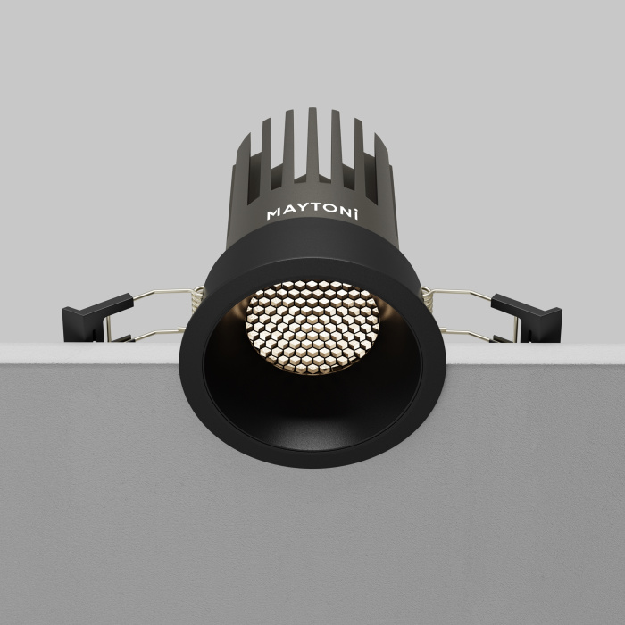 Встраиваемый светильник Maytoni Dip DL117-15W-4K-B