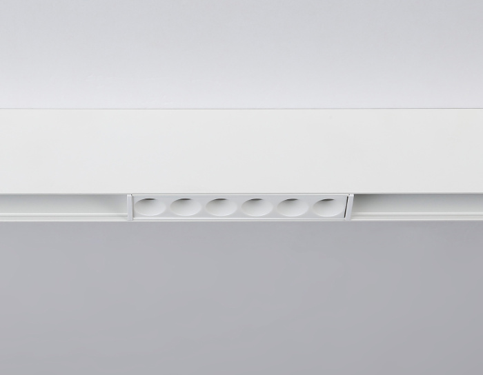 Светильник светодиодный трековый для шинопровода Magnetic Ambrella light GL4017