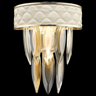 Настенный светильник WERTMARK WE143.03.301