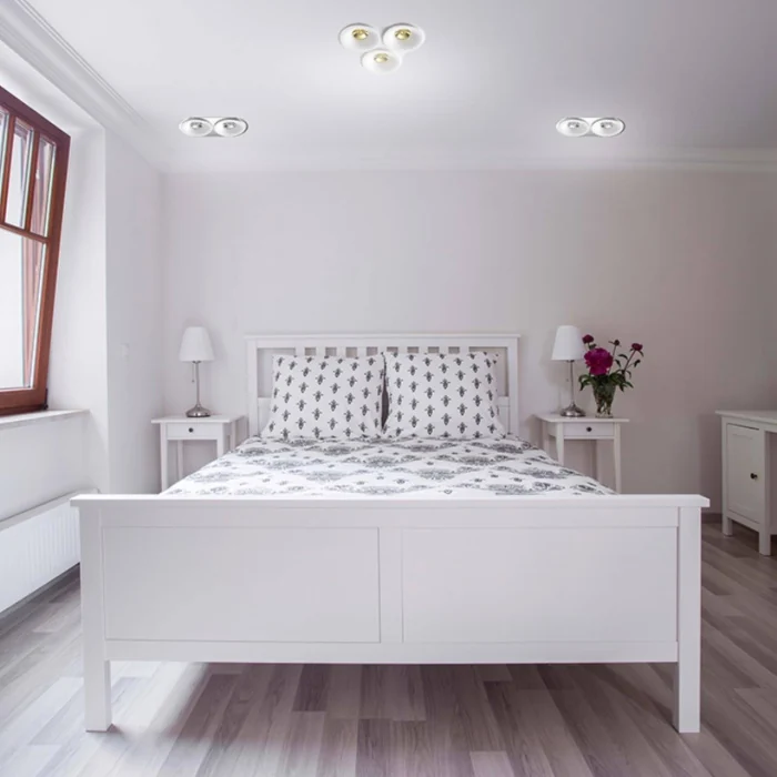 Встраиваемый светодиодный светильник со встроенным драйвером NOVOTECH 370639