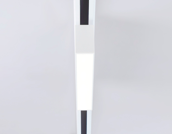 Трековый однофазный светодиодный светильник Ambrella light GL6763