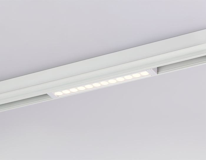 Управляемый светодиодный светильник для шинопровода Magnetic 220V диммируемый 3000-6400K Ambrella light GL1301