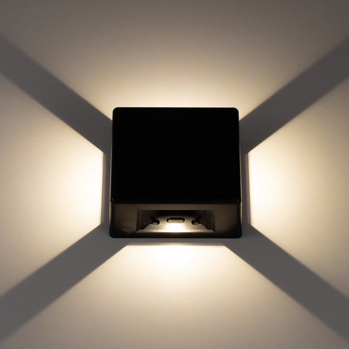 Уличный настенный светильник Citilux STELS CLU0721