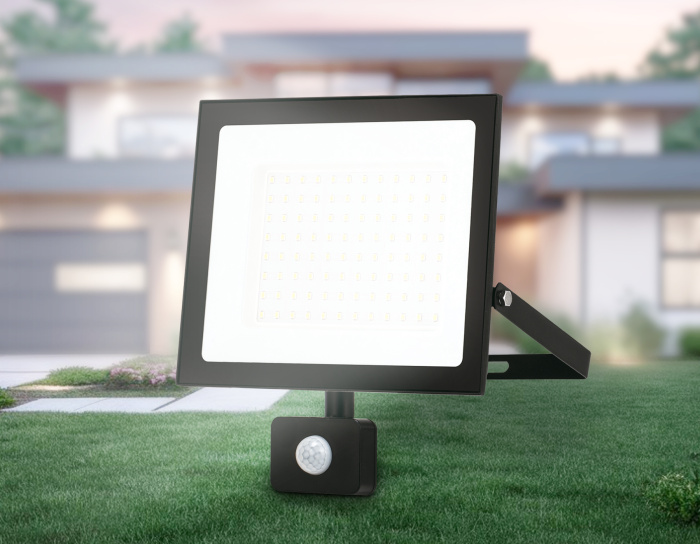 Прожектор светодиодный с датчиком движения AMBRELLA light ST8118