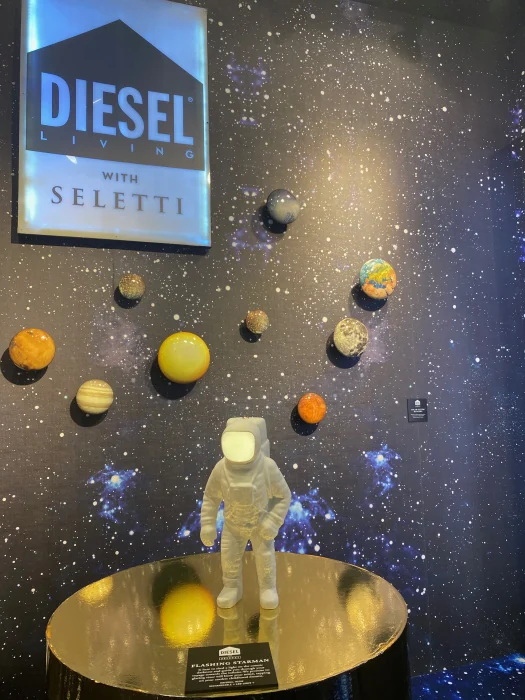 Настольная лампа Seletti Flashing Starman 10939
