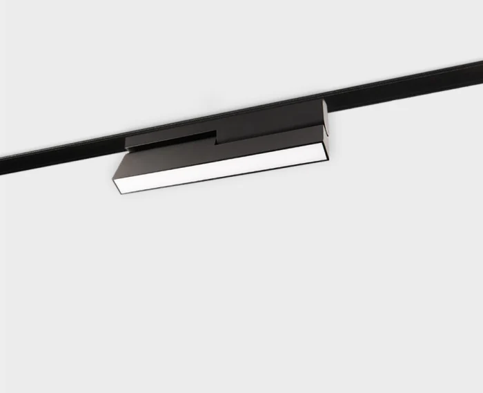 Светильник на шине Italline IT09-9015 black 4000K
