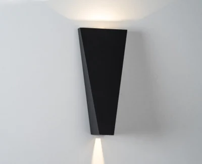 Светильник настенный ITALLINE IT01-A807 black