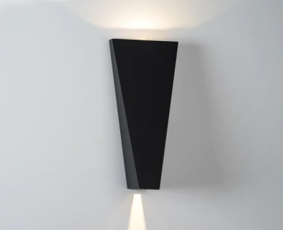 Светильник настенный Italline IT01-A807 black