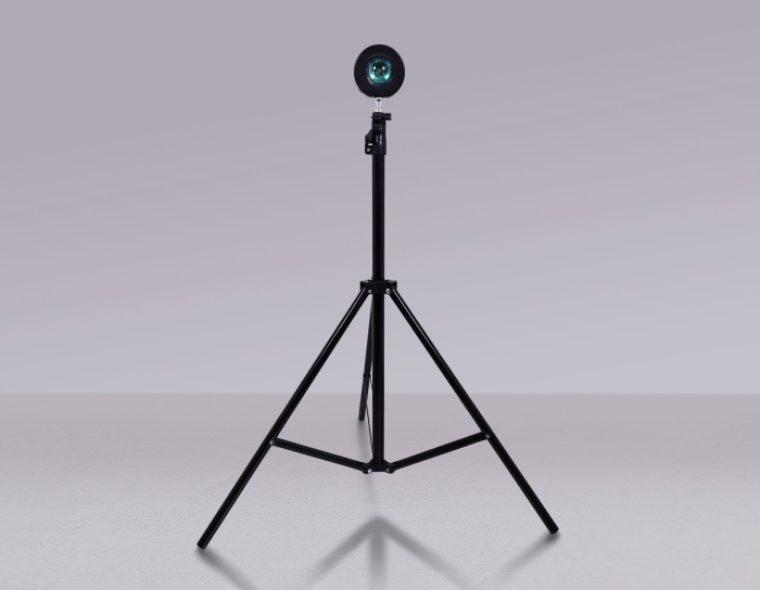 Атмосферная светодиодная настольная лампа с пультом Ambrella light DE8387