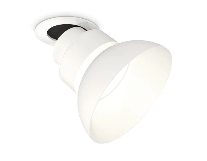Комплект встраиваемого поворотного светильника Ambrella light XM8101600