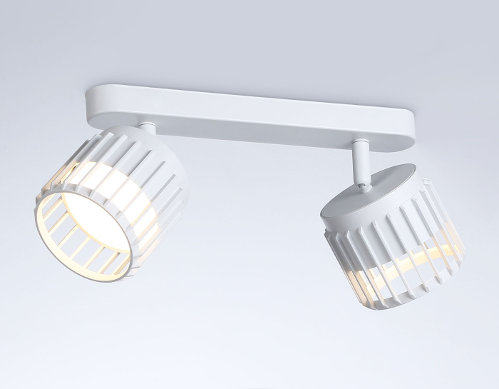 Настенно-потолочный поворотный спот со сменной лампой GX53 Ambrella light TN71161