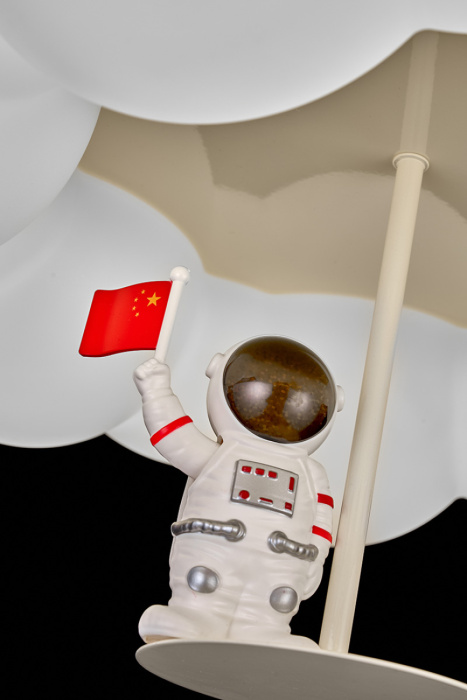 Потолочный светильник Leon Cosmonaute LE4003