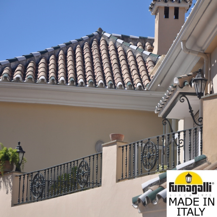 Светильник уличный настенный FUMAGALLI BISSO/RUT E26.131.000.AXF1R