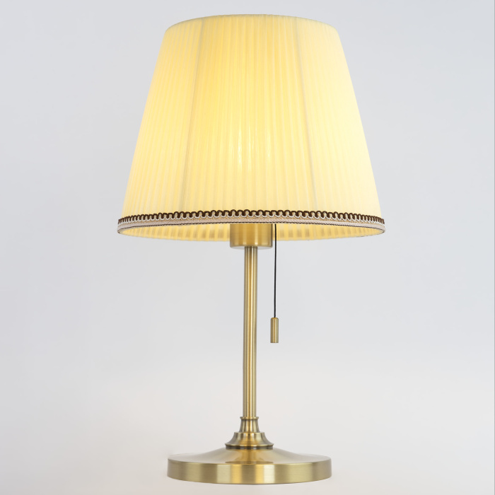 Настольный светильник Citilux Линц CL402733