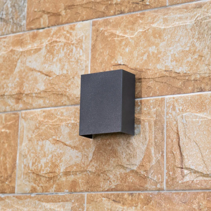 Настенный фонарь Natural Concepts Dwell NC-003326-DG