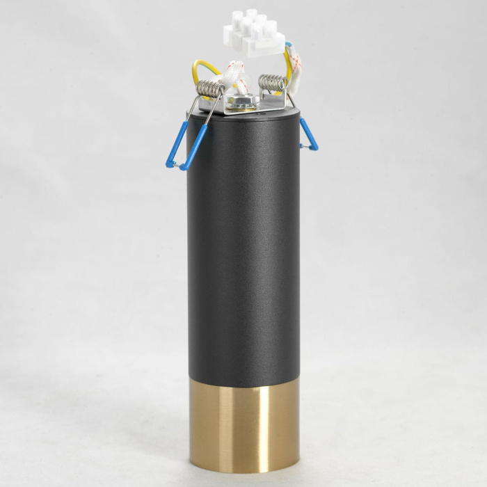 Встраиваемый потолочный светильник Lussole Gilbert LSP-8556